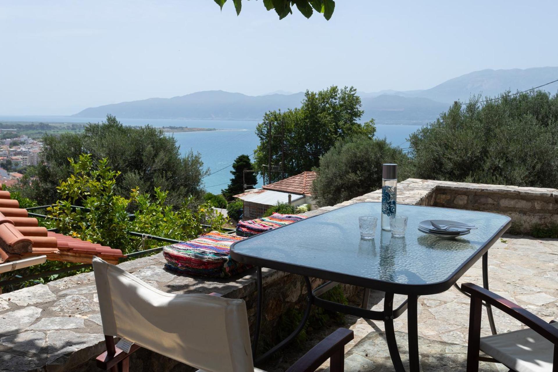 To Spiti Sto Castro Appartement Nafpaktos Buitenkant foto
