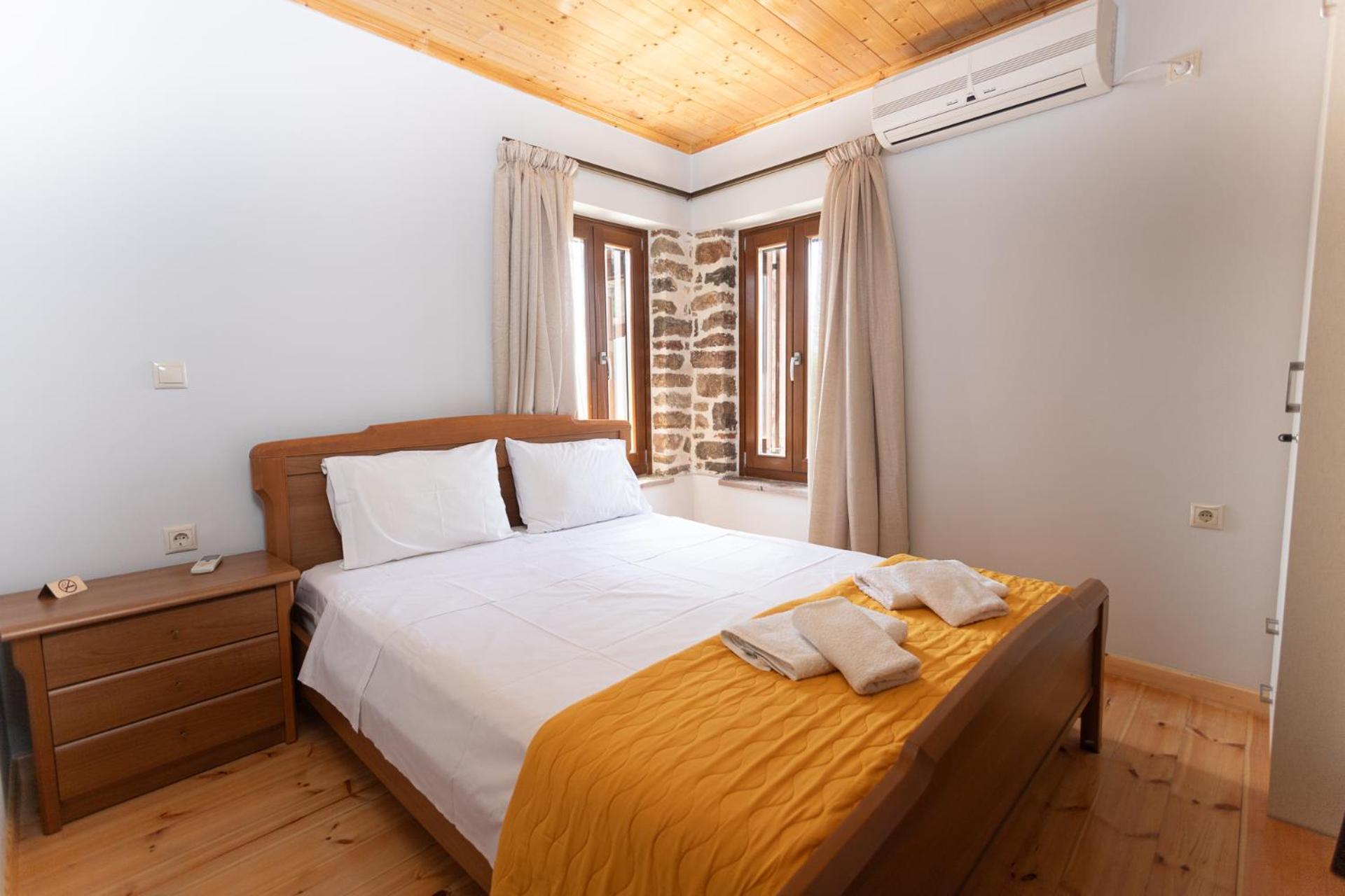 To Spiti Sto Castro Appartement Nafpaktos Buitenkant foto