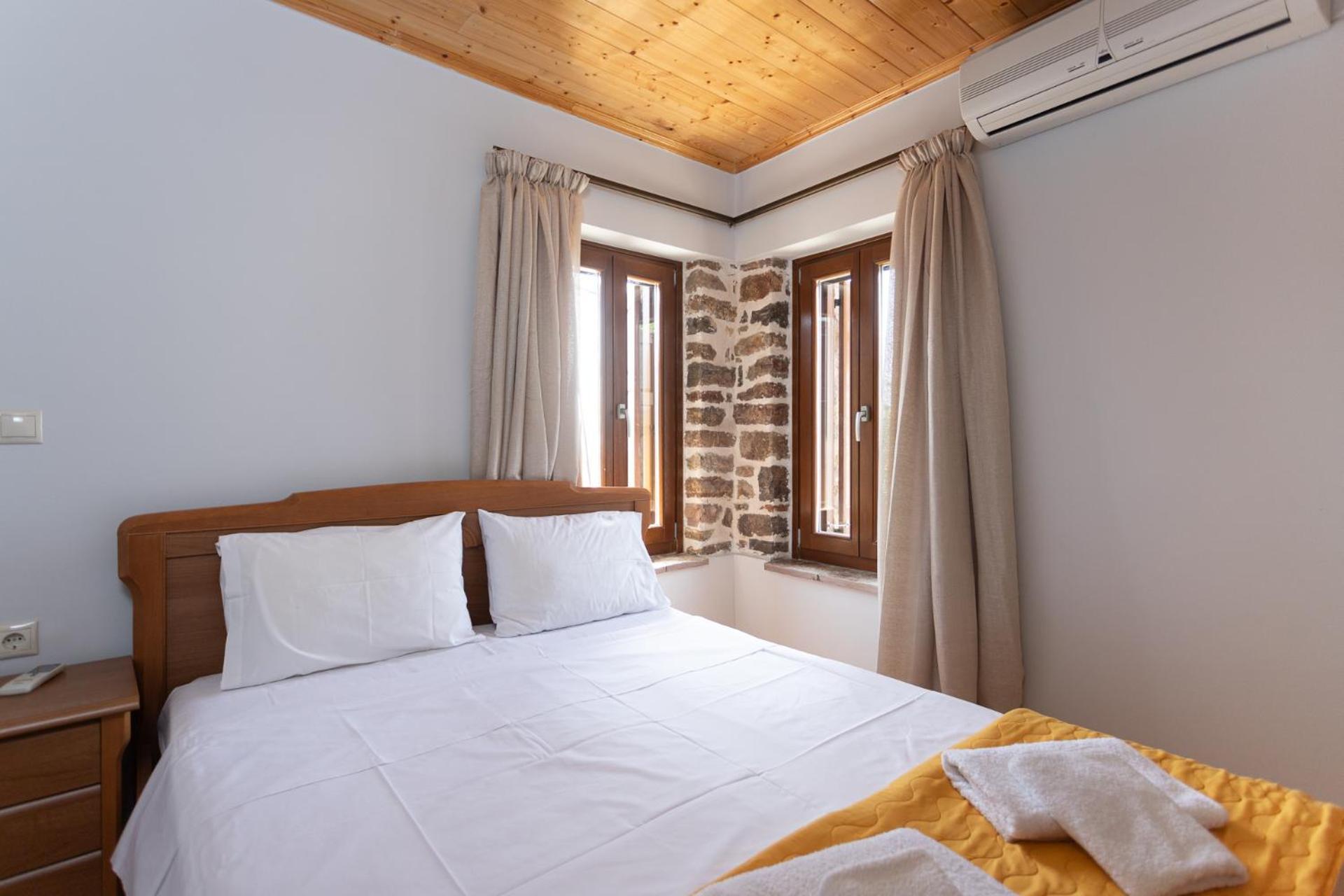 To Spiti Sto Castro Appartement Nafpaktos Buitenkant foto
