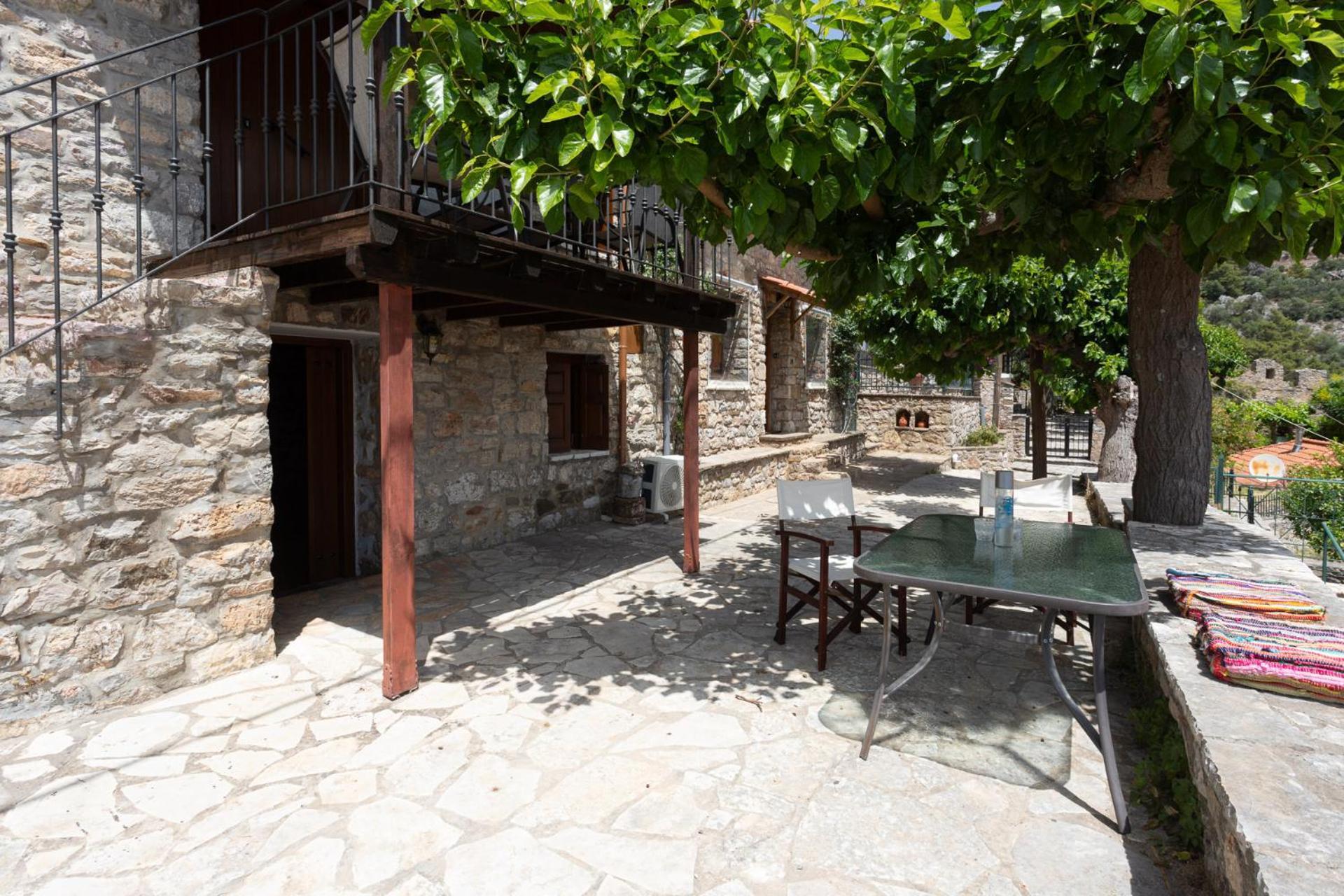 To Spiti Sto Castro Appartement Nafpaktos Buitenkant foto